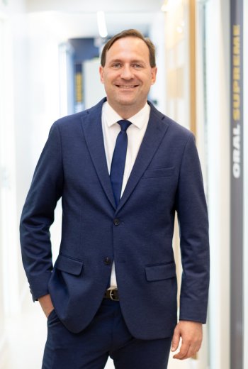 Dr Daniel Milani - Clínica Oral Supreme Dr Daniel Milani - Clínica Oral Supreme